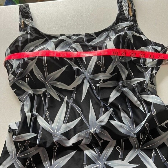 NWOT Retail $119 T.H.E. Women's swimsuit, front skirt, Bamboo Print, size XL - Picture 13 of 16